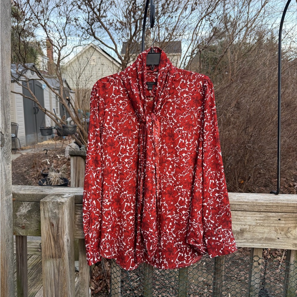 Ann Taylor Rust Floral Blouse With Bow/Tie Size L Long Sleeved 100 Percent Poly